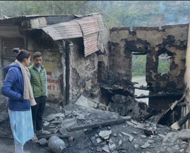 भीषण अग्निकांड: चार बचियां जिंदा जली,हिमाचल-उत्तराखंड सीमांत त्यूणी में घटी घटना