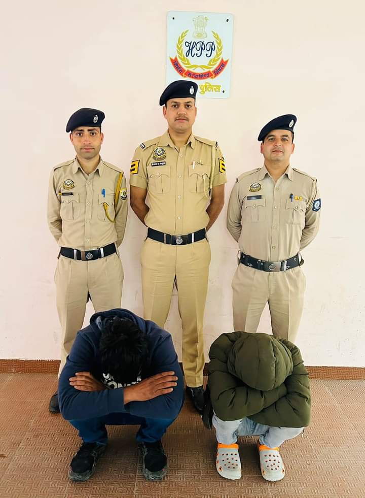 कुल्लू पुलिस ने 41 ग्राम हेरोईन/चिट्टा सहित किए दो व्यक्ति गिरफ़्तार